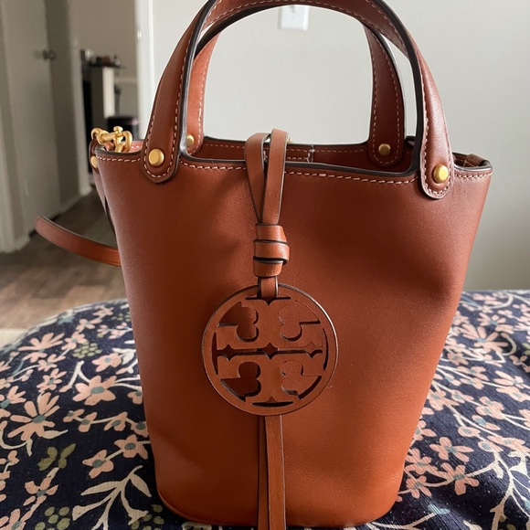 Tory Burch Miller mini bucket bag - Picture 3 of 5